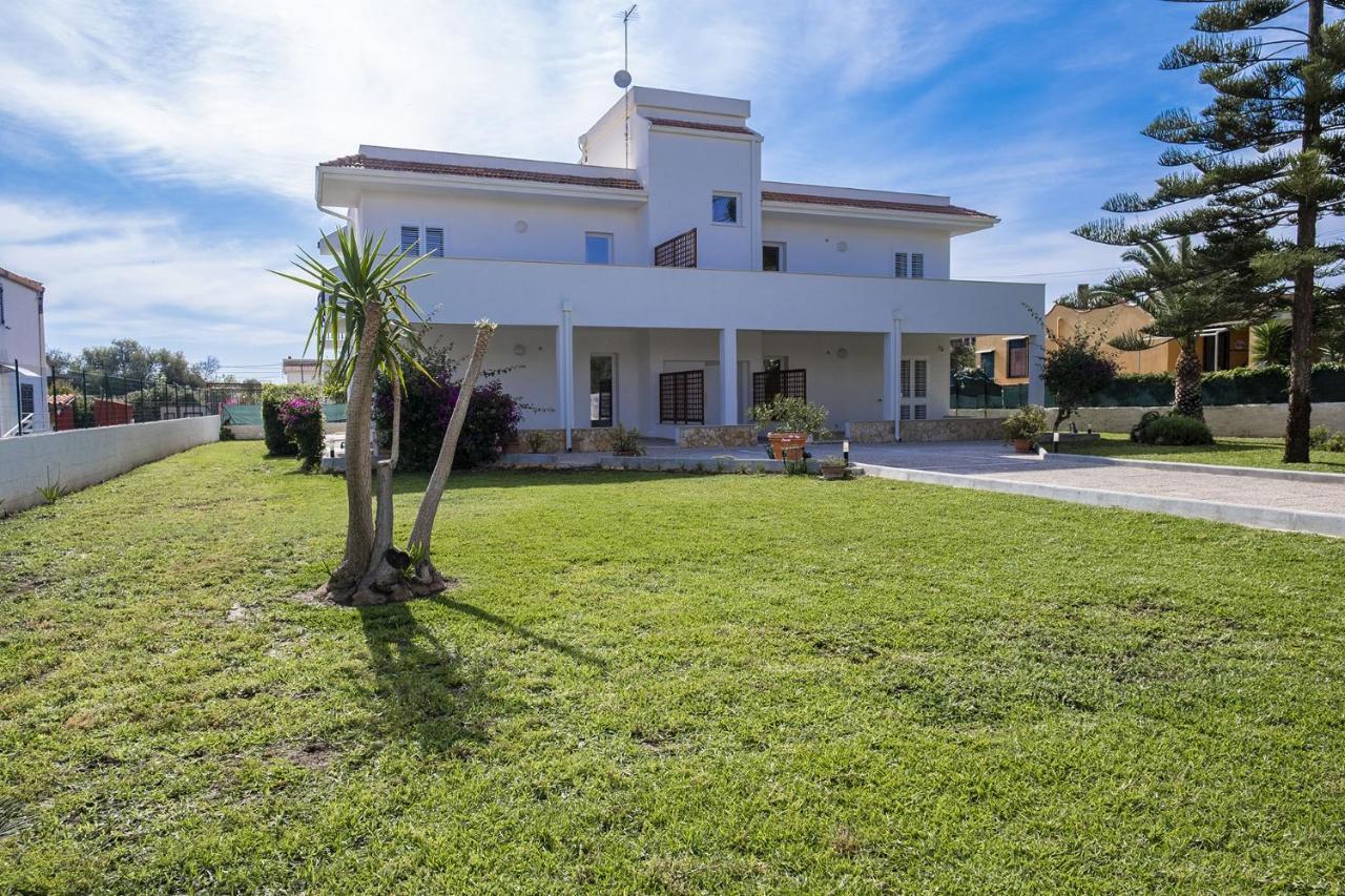 Villa Orietta Fontane Bianche Exterior photo